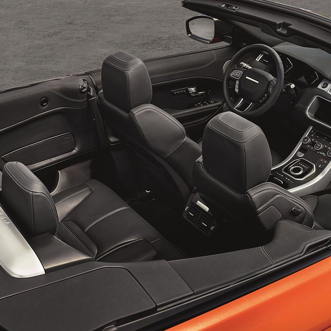 Range Rover Evoque Convertible Interior | Peter Vardy